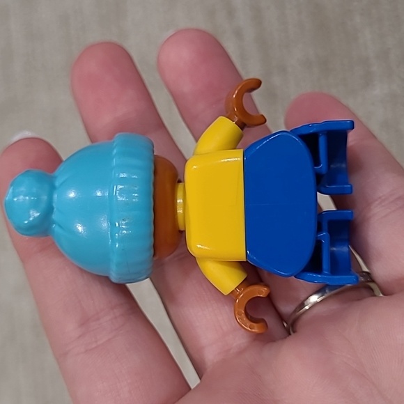 Duplo- Boy - Picture 2 of 3